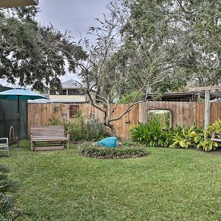 Apartmán Old Town Getaway, Walk To Shopping, Dining, And Bay! Bay St. Louis Exteriér fotografie