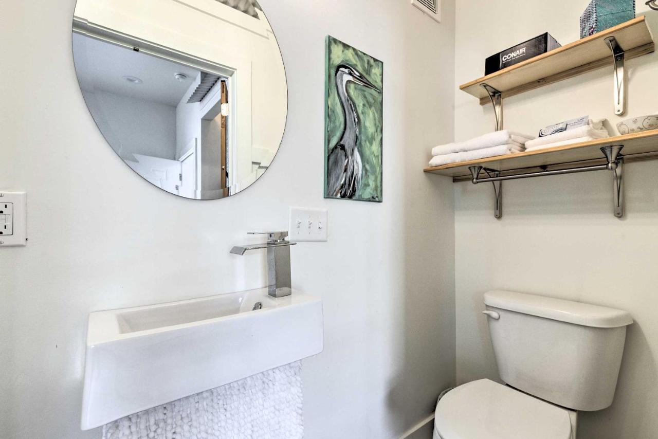 Apartmán Old Town Getaway, Walk To Shopping, Dining, And Bay! Bay St. Louis Exteriér fotografie