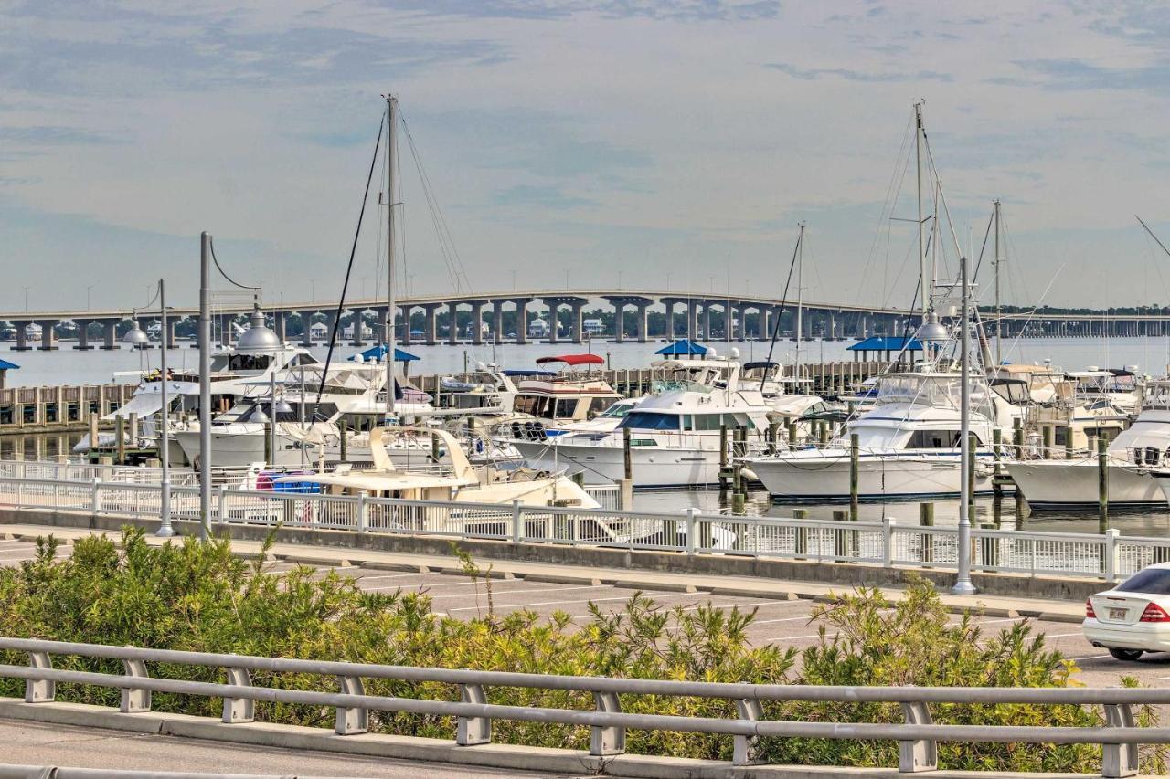 Apartmán Old Town Getaway, Walk To Shopping, Dining, And Bay! Bay St. Louis Exteriér fotografie